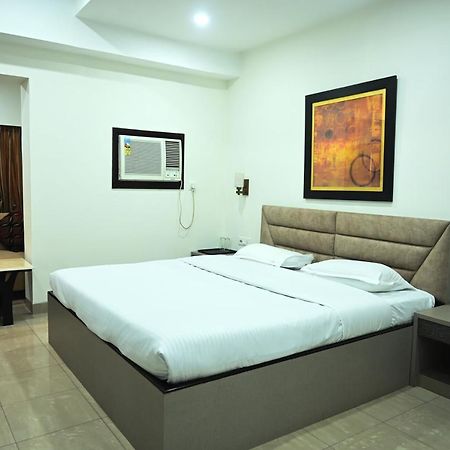 Elgin Suites Calcutta  Esterno foto